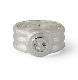 Vorschau: Silberring mit 6mm Bergkristall Vorschau: Silberring mit 6mm Bergkristall